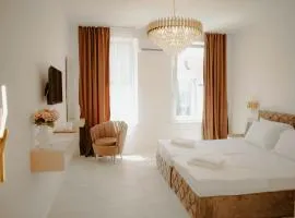 Kiranovi Premium Stay