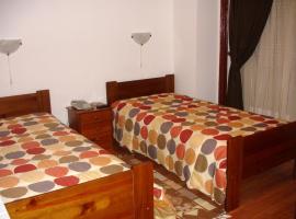 贝姆亿思达酒店，位于洛萨的酒店