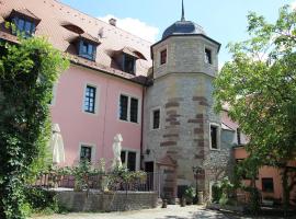 Hotel Vier Jahreszeiten，位于福尔卡赫的酒店