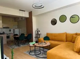 Urban Taft Stay Skopje-Modern Vodno View Suite with Private Parking in Taftalidze