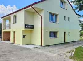 Degučiai ,svečių namai，位于萨基爱伊的酒店