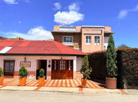 Hotel Boutique Villa Mercedes，位于索波的酒店