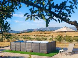 Su Arghentu Country Hotel，位于Laerru的酒店
