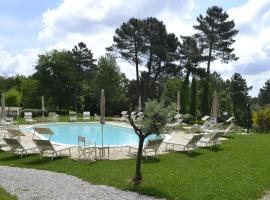 Tuscany Country Apartments，位于甘巴西泰尔梅的酒店