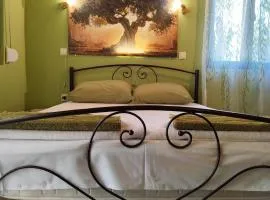 Asmanis Rooms