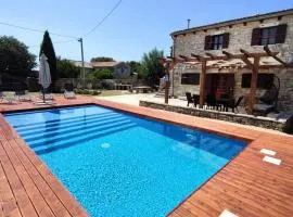 Holiday house with a swimming pool Jural, Rovinj - 27148