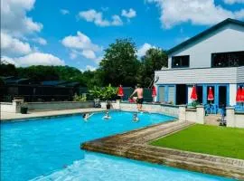 Camping 3 étoiles - Piscine - ccbgaia