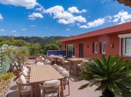 Hôtel CASABELLA Cannes Mouans Sartoux,位于穆昂萨尔图的酒店