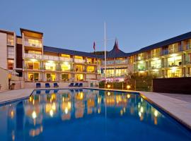 皮克顿游艇俱乐部酒店 ，位于皮克顿的带泳池的酒店
