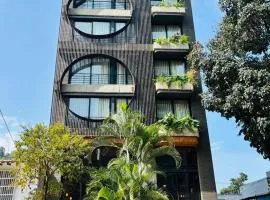 Iconik Hotel