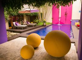 Apart-Hotel Casa Serena，位于危地马拉的酒店