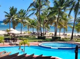 Apartamento Frente Al Mar Caribe, Vistas Expectaculares, Playa Juan Dolio, RD