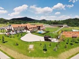 Ranch Malevil，位于Jablonné v Podještědí的酒店