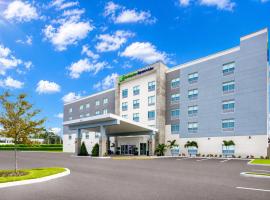 Holiday Inn Express & Suites Tampa Stadium - Airport Area by IHG，位于坦帕的酒店