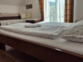 阿达玛放松旅馆