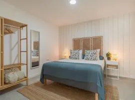 Cozy Apartment Rental in Guargacho, Spain - Ideal Family Stay