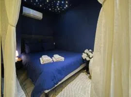 LA SECRET ROOM - suite de luxe avec jacuzzi