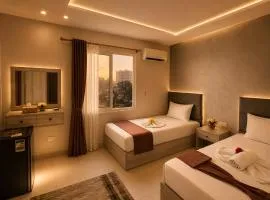 Royal Season Hotel