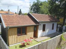 Petite maison indépendante climatisée, jardin privé