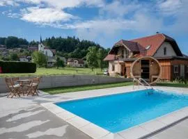 Apartments Bukor with seasonal pool