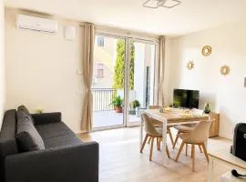 La Curt by Ambroeus apartments