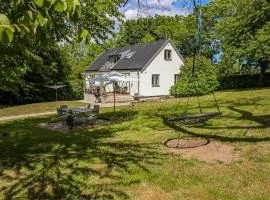 3 Bedroom Amazing Home In Kivik