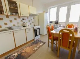 Apartmán Anika s veľkým parkovaním
