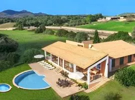 Holiday Home Finca in Meeresnähe mit Schwimmbad und Kinderbecken by Interhome
