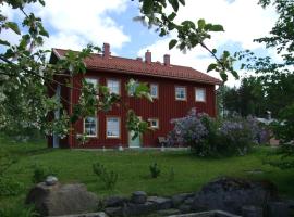 Allsta Gård Kretsloppshuset B&B，位于Bjärtrå的住宿加早餐旅馆