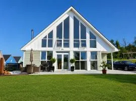 Countryside Retreat 3BHK Hot Tub Panoramic Views