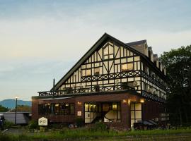 白马山野酒店，位于白马村的酒店