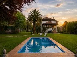 Villa Rural con Piscina en Llanes | La Ablanosa