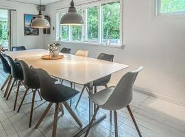 2 Bedroom Awesome Home In Hasle，位于海斯勒的酒店