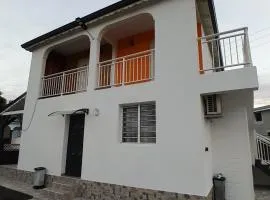 Hébergement Studio Cosy AKOSSOUA