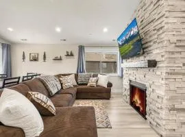 VICTOR POWWOW: Grand Targhee Teton Mtns Skiing Trails Snowmobiling Condo