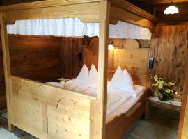 Romantikzimmer Jakobbauer，位于Turnau的酒店