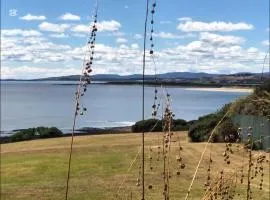 The Bass Horizon - 5 bedrooms - 10 people - Bass Strait View