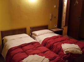 Locanda Lo Scoiattolo，位于Villette的酒店