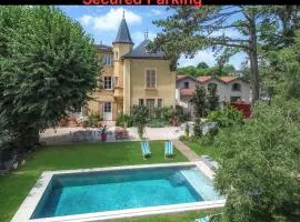 Aux Tourelles 1888 - Tres Proche Lyon #Clim #Piscine #Netflix #Parking Payant Securise