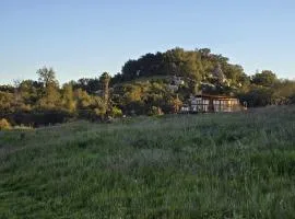 Cozy Luxury Cabin in De Luz Heights