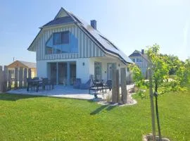 Haus MeerZeit am Bodden zw Darss Rügen mit Kamin & Sauna