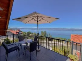 The Lake View House