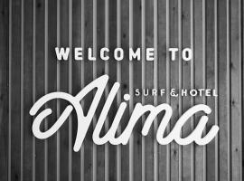 Alima Surf & Hotel，位于阿霍的酒店