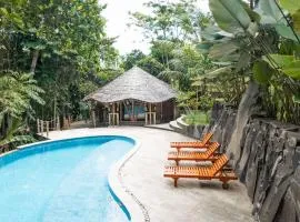 Deluxe at osing bamboo resort