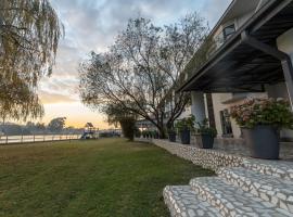 ANEW Hotel & Convention Centre OR Tambo Johannesburg，位于伯诺尼的酒店