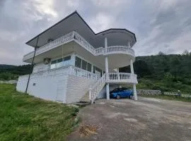 Kalanar villa