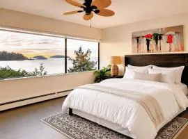 Oceanfront Escape with Private Bath and Beach Access
