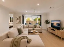 Murrumba Manor Elegant Family Escape