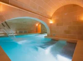 LLONGA'S Collection - Suites & Spa
