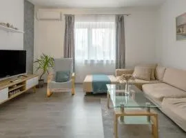 Terminal Garden Apartman